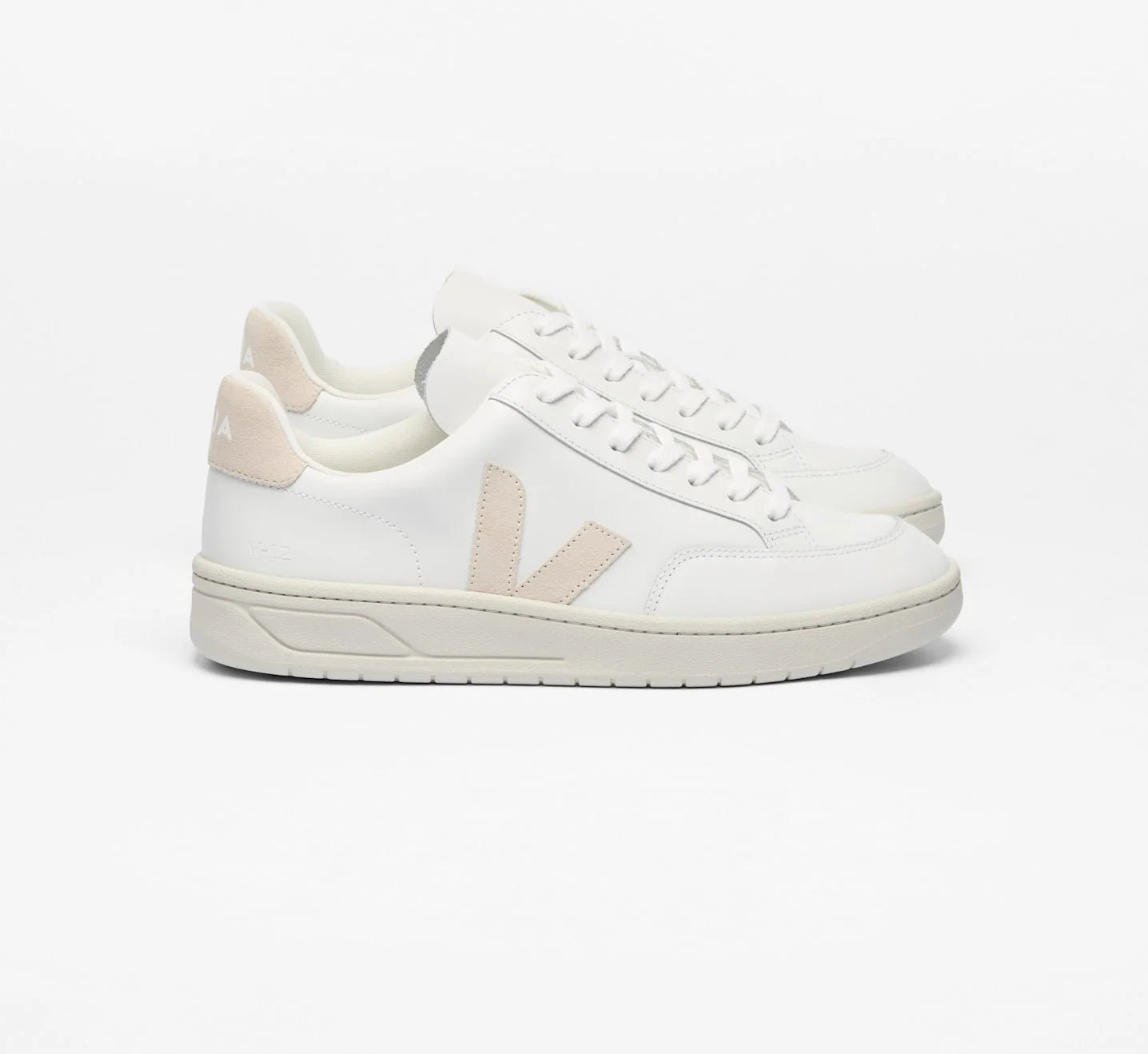 V-12 LEATHER WHITE SABLE